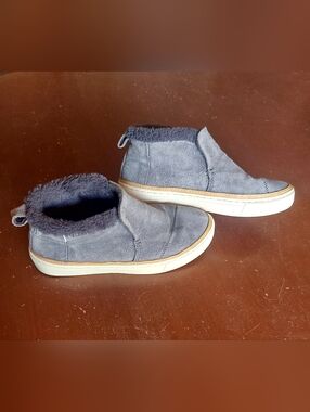 Toms Gray Suede Slip-On Sneakers
